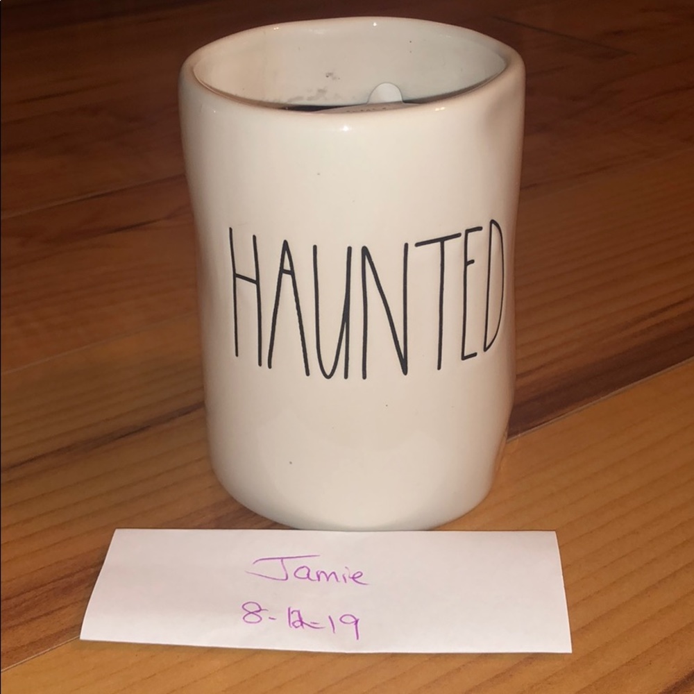 Rae Dunn ‘Haunted’ Candle